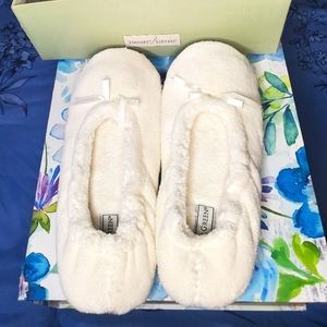 Daniel Green Tracey Ballerina Slippers